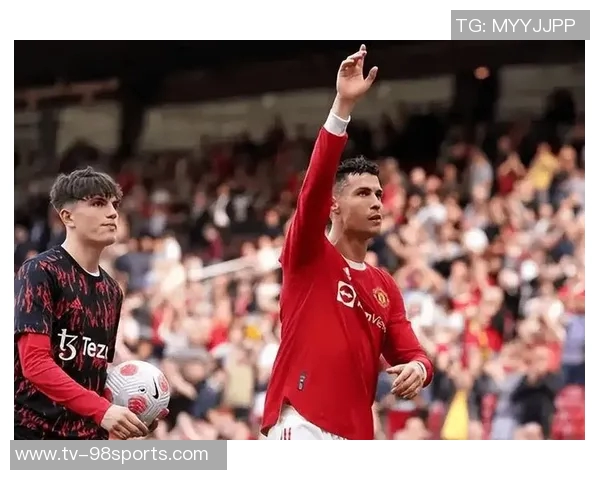 C罗进球数突破950引发热议费迪南德感慨埃弗拉质疑争论何需继续