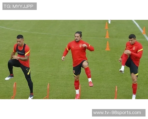 恩里克谈巴黎青训政策：年轻球员只要有实力便会得到信任与机会